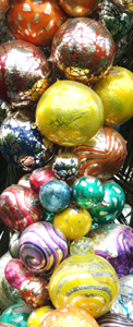 Detail of poly balls in          temperate House